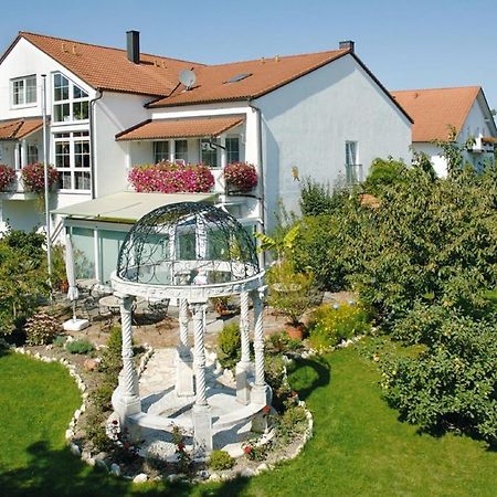 Pension Martinus Neustadt an der Donau Exterior photo
